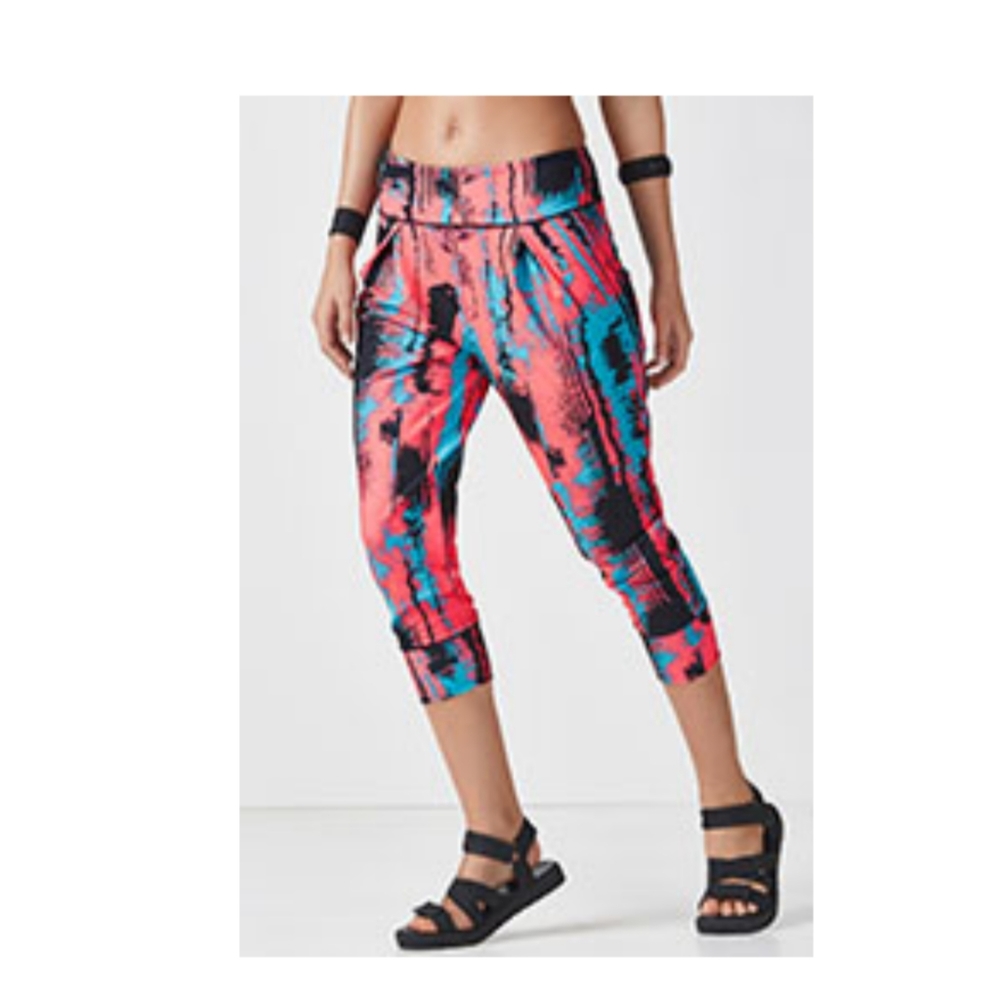 Pleated Capri Legging by Fabletics